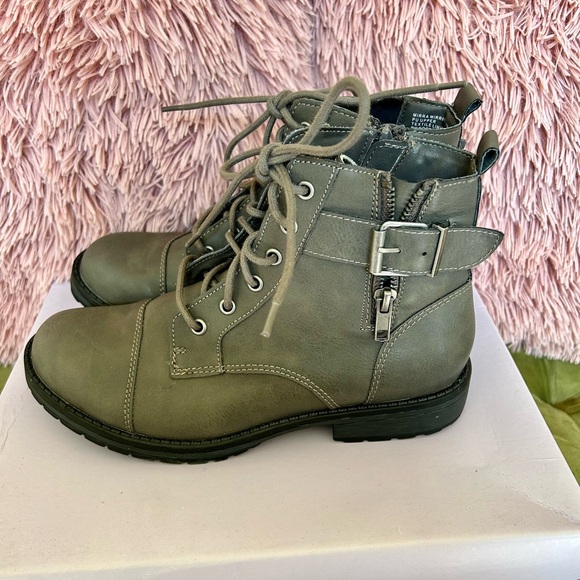 Madden Girl boots women’s size 7 - Picture 5 of 8